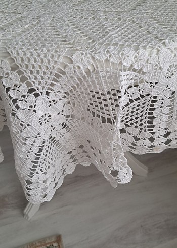 El Örgüsü Beyaz Dantel Masa Örtüsü - Görsel 2