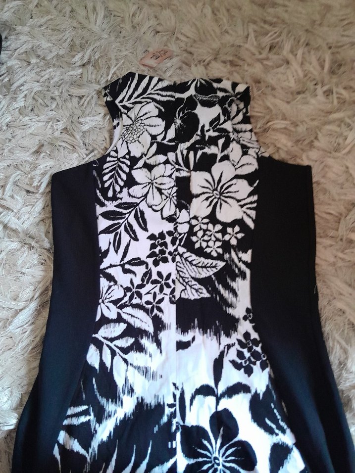 Siyah Desenli Kolsuz Midi Elbise - Görsel 2