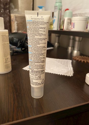 La Roche Posay La Roche-Posay Effaclar Duo+M Kadın Nemlendirici