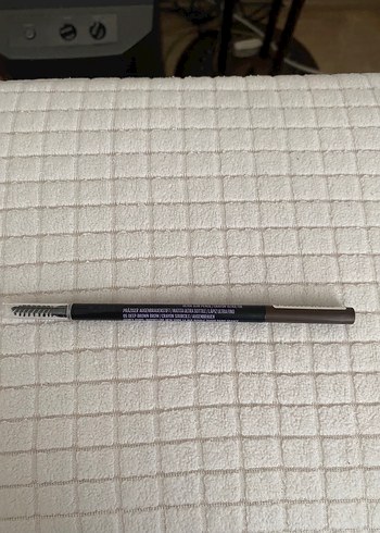  Beden Maybelline kaş kalemi