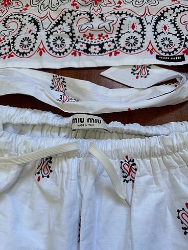 s Beden Miu miu crop etek takım