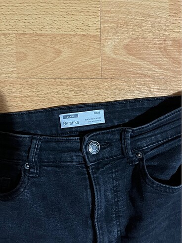 36 Beden Bershka siyah kot pantolon