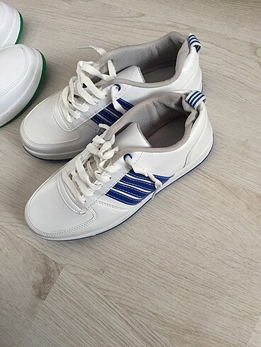 38 Beden Beyaz mavi spor ayakkabı