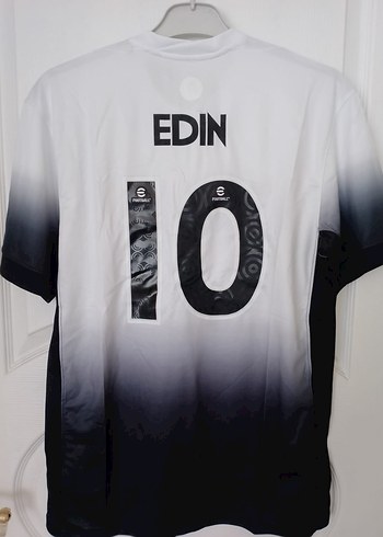 Nike forma - Görsel 2