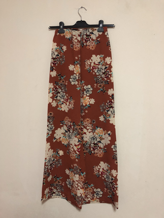 Çiçekli beli lastikli bol pantolon