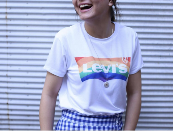 universal Beden Levis gokkusagi tshirt