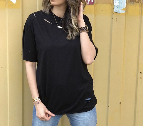 Diğer Yırtıklı siyah tshirt