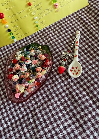 Sürpriz kaşık gizemli paket - Görsel 15