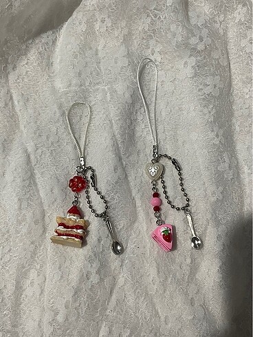 Shein kek pasta charm anahtarlık süs