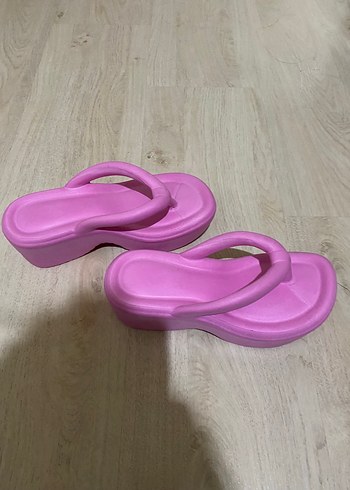 Pembe Platform Topuklu Kadın Terlik