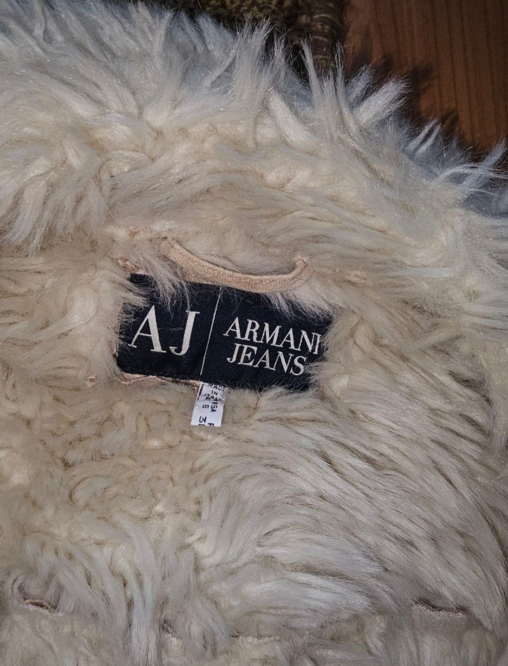 Bej suet ici kürk orjinal Armani Jeans oversize uzun kaban — görsel 2/16