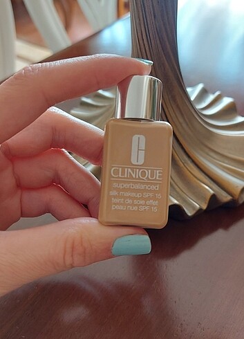 Clinique fondöten 