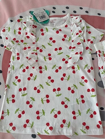6 Yaş Beden beyaz Renk Etiketli pijama takımı
