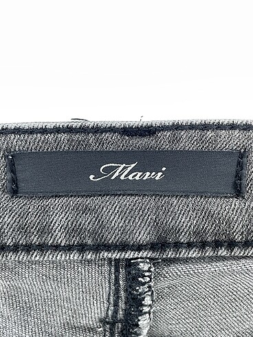 32 Beden çeşitli Renk Mavi Jeans Jean / Kot %70 İndirimli.