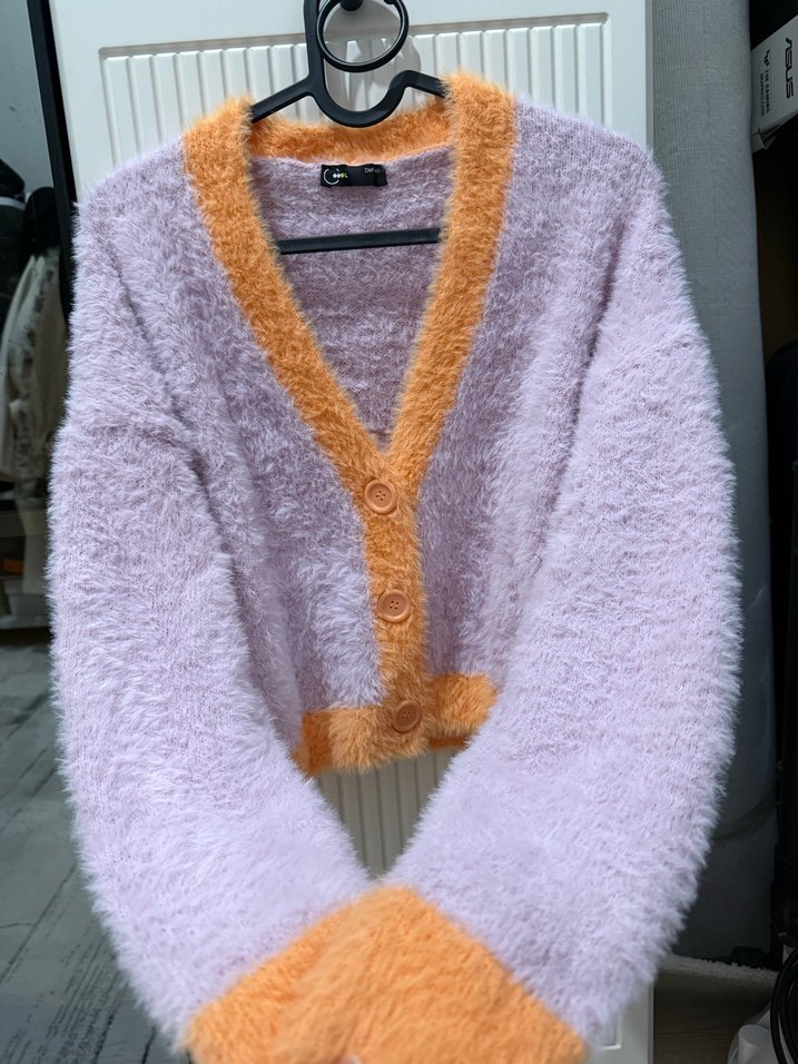 Örgü Mor Turuncu V Yaka Hırka - Görsel 3