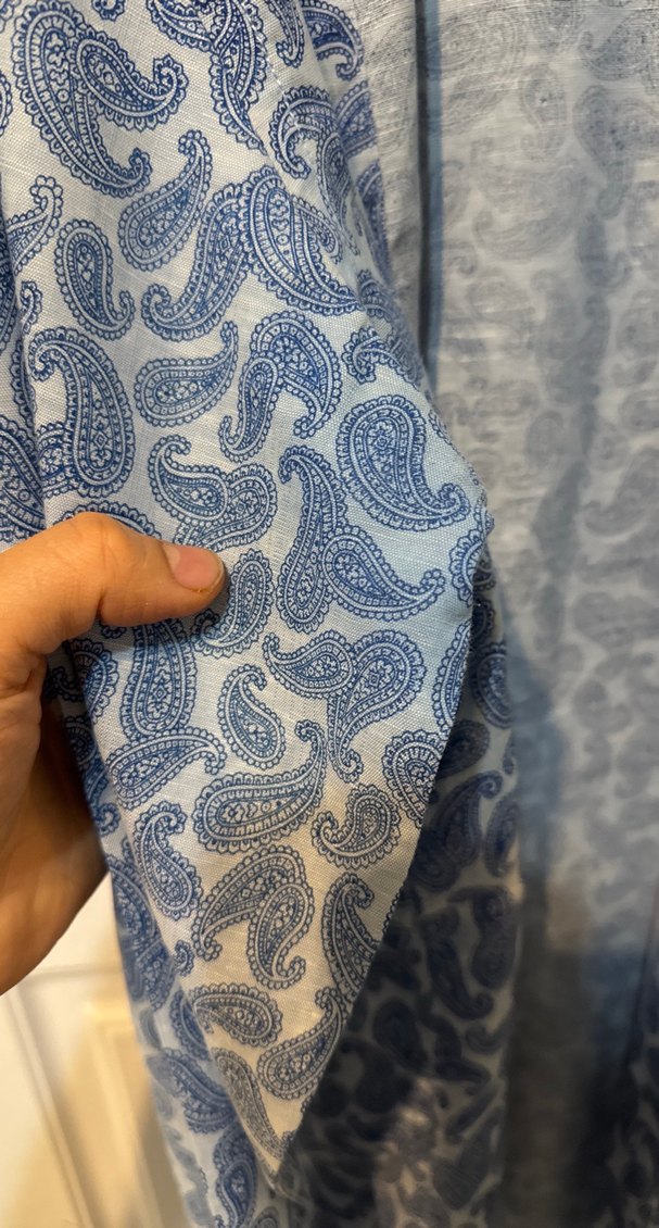 Düğmeli V Yaka Erkek Gömlek - Görsel 5