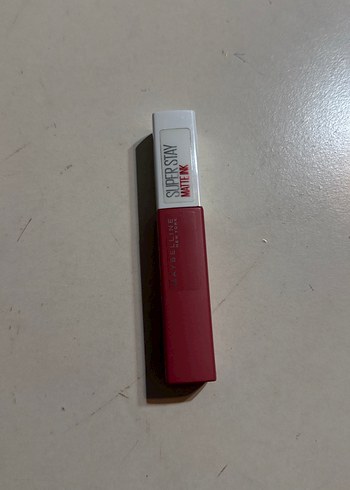 Maybelline Super Stay Matte Ink nar çiçeği turuncu tonlarda
