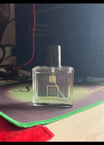 Avon parfüm Little Black Dress Parfüm