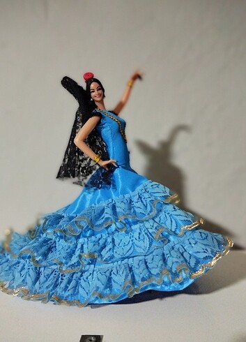  Flemenk dansçı