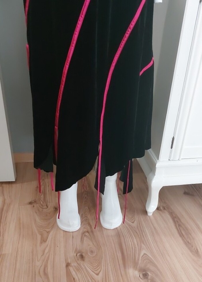 Harika kadife elbise - Görsel 2