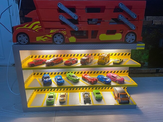 Beden 1.64 ölçek hotwheels otopark