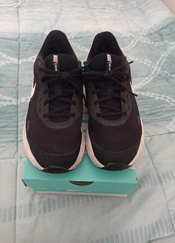 Nike Revolution 5 Spor Ayakkabı