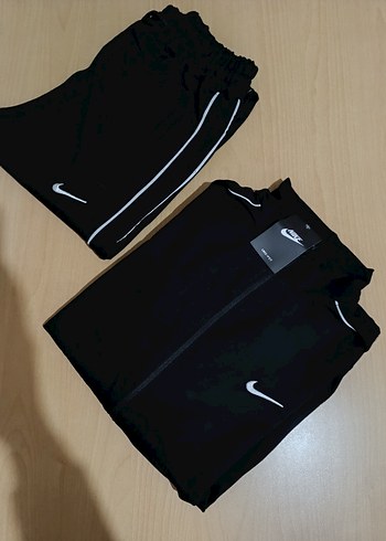 SON 1 ADET. beden.Siyah Fermuarlı Erkek Eşofman Takımı - Görsel 2