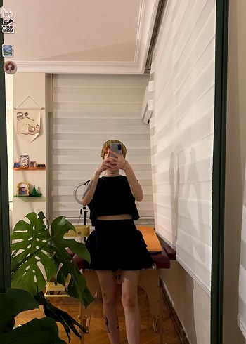 s Beden siyah Renk Bershka Fırfırlı Mini Etek