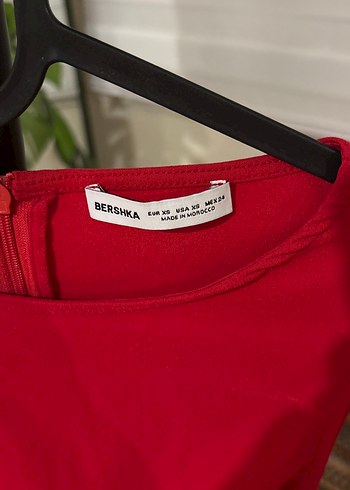 Bershka Kırmızı Balon Etek Elbise