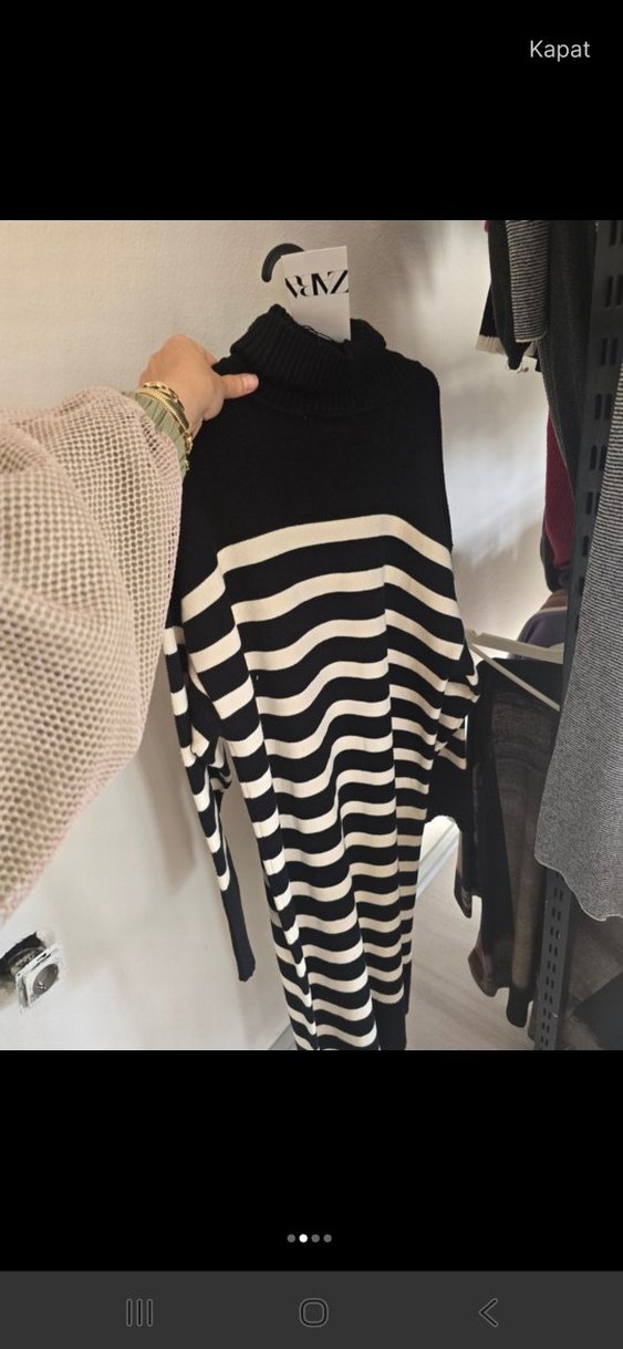 Uzun Kollu Zebra Desenli Örgü Elbise - Görsel 2