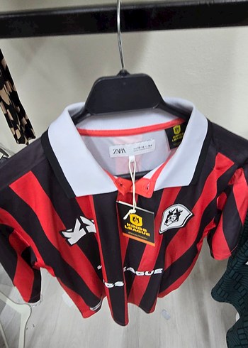 Kırmızı Siyah Çizgili Erkek Spor Tişört - Görsel 3