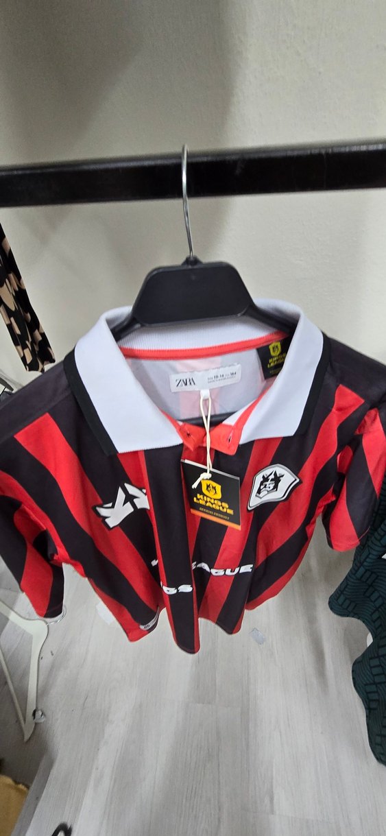 Kırmızı Siyah Çizgili Erkek Spor Tişört - Görsel 3