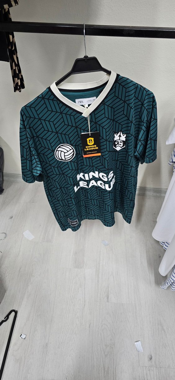 Yeşil Desenli V Yakalı Erkek Spor Tişörtü - Görsel 2