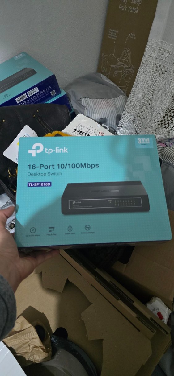 TP-Link TL-SF1016D 16 Portlu Masaüstü Switch — görsel 2/2