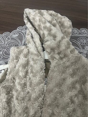 Peluş yelek