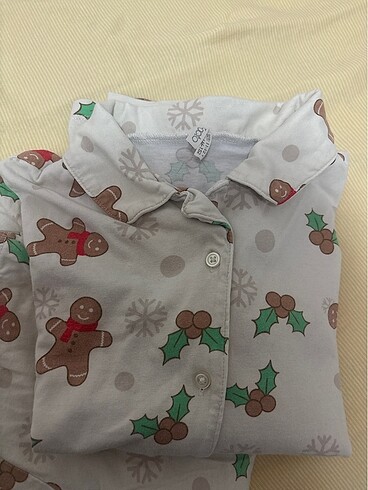 10 Yaş Beden Pijama takımı yıpranmamış