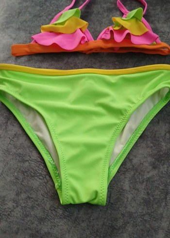 Renkli Pop Art Kız Bikini Takımı