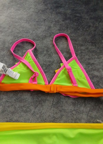 7 Yaş Beden çeşitli Renk Renkli Pop Art Kız Bikini Takımı