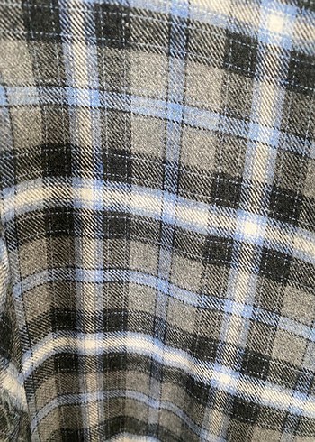 Erkek Gri Düğmeli Uzun Kollu Keten Gömlek - Görsel 3