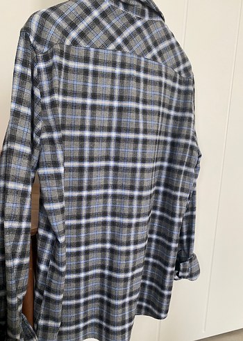 Erkek Gri Düğmeli Uzun Kollu Keten Gömlek - Görsel 4