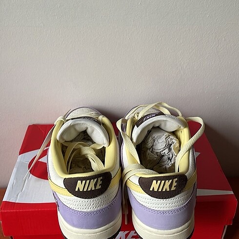 37,5 Beden Nike dunk ayakkabı