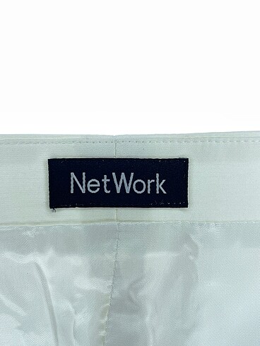 38 Beden beyaz Renk Network Yelek %70 İndirimli.
