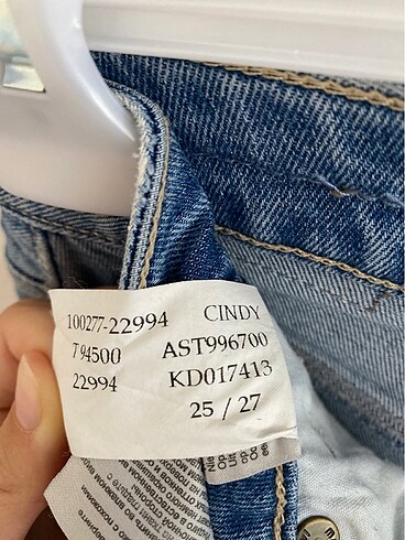 27 Beden mavi Renk mavi kot şort