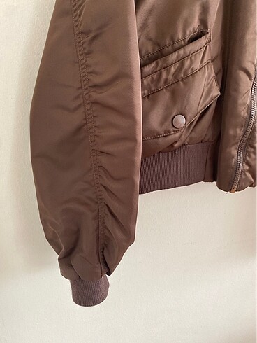 Pull and Bear crop bomber ceket