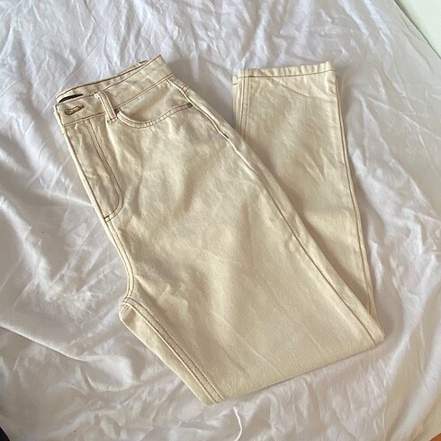 trendyolmilla krem mom jean