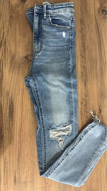 Stradivarius Jean Kot