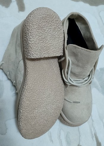 Bej Süet Kadın Dolgu Topuk Bot - Görsel 2