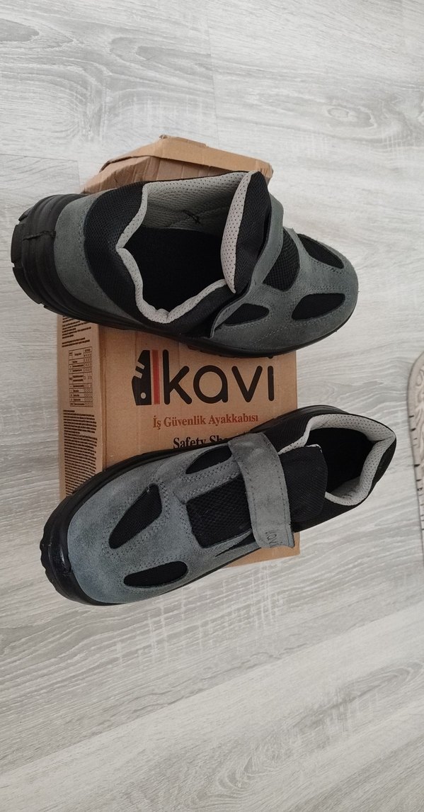 Gri Erkek Outdoor Spor Ayakkabı Velc
iş ayakkabısı kullanılmamış - Görsel 3