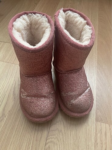 Ugg Orjinal ugg 25 beden