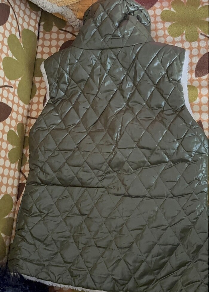 Haki yeşili düğmeli yelek - Görsel 4